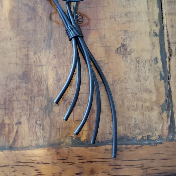 TWO UNIQUE MOUNTABLE VOTIVE CANDLE HOLDERS - Picture 3 of 7